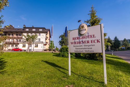 Herzlich Willkommen im Berghotel Wiedener Eck