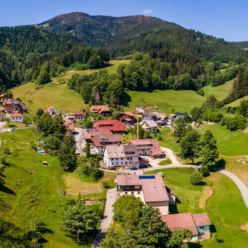 Das Urlaubsdorf Bllen am Fue des Belchens